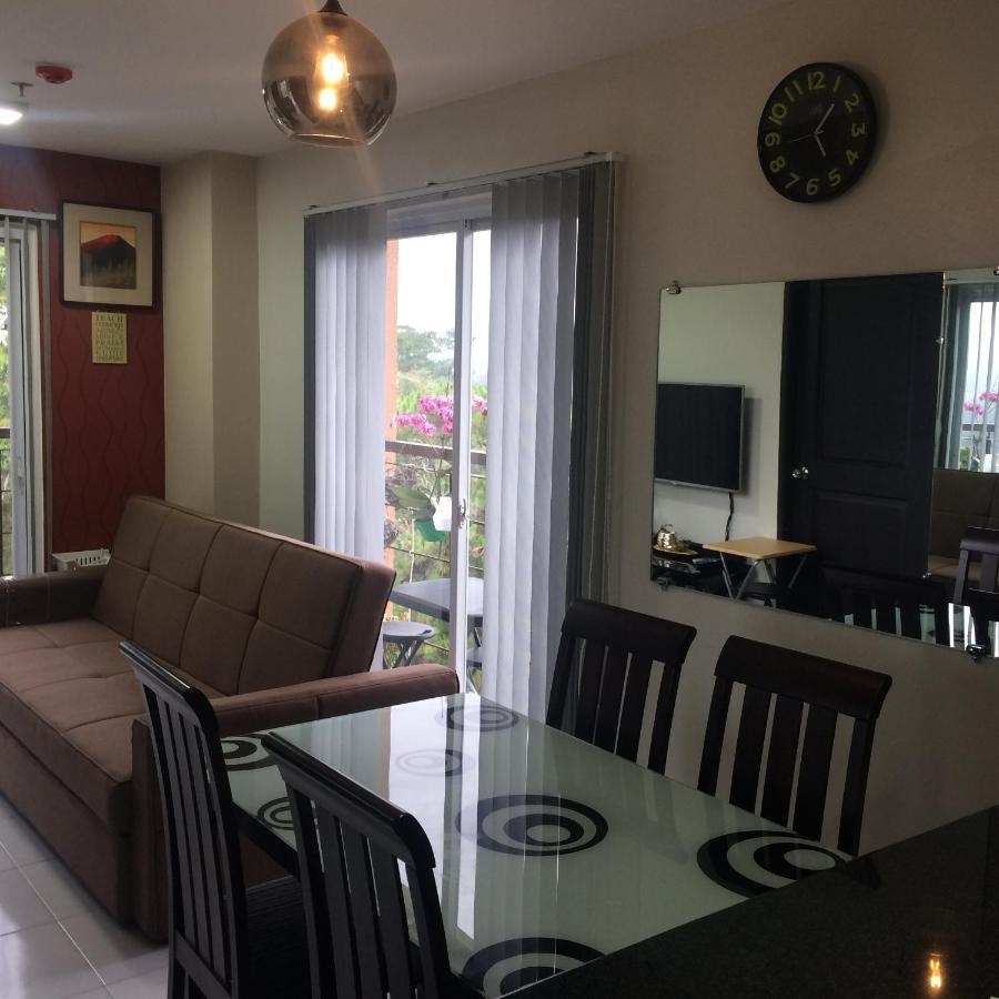 Courtyards Peak-Corner Pinestay - At Goshenland Baguio Baguio City Bagian luar foto